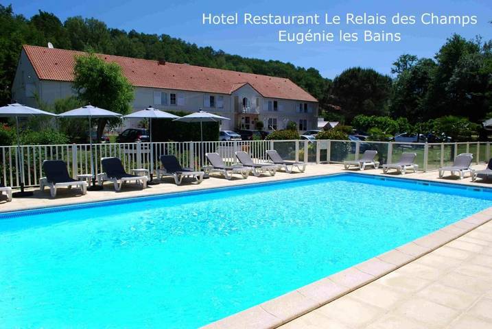 Hôtel pour 5 personnes, avec jardin et piscine