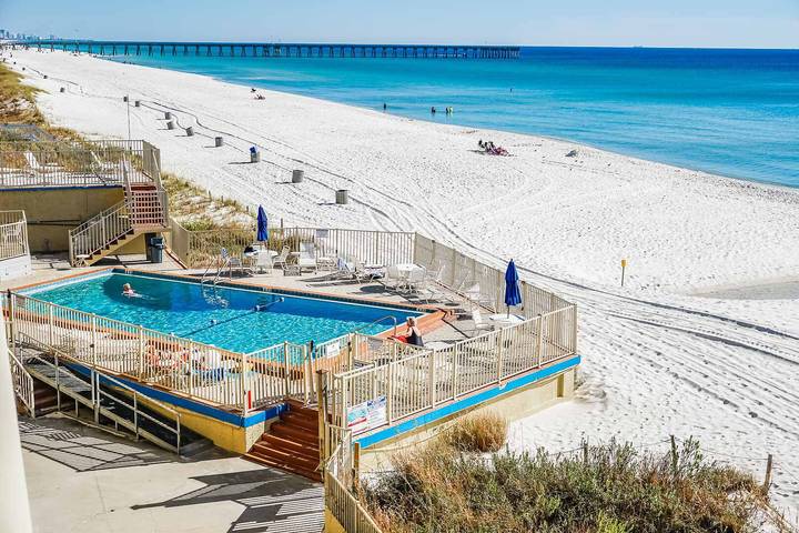 Vacation rental for 4 people, with pool in Panama City Beach