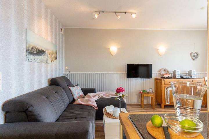 Ferienwohnung für 4 Personen, mit Meerblick und Balkon in Großenbrode - 2