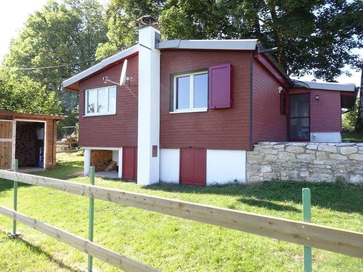 Ferienhaus für 4 Personen, mit Garten und Terrasse im Kanton Jura