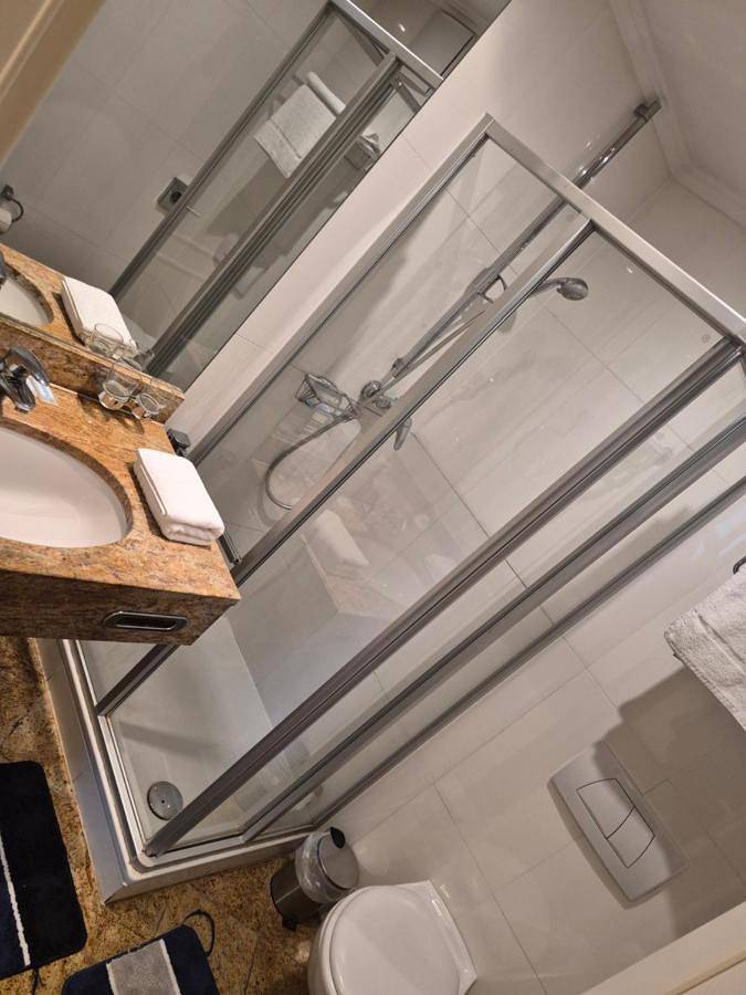 Hotel für 2 Personen, mit Balkon und Terrasse sowie Garten