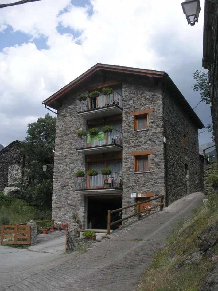 Apartamento de vacaciones para 5 personas, con vistas y jardín - 1