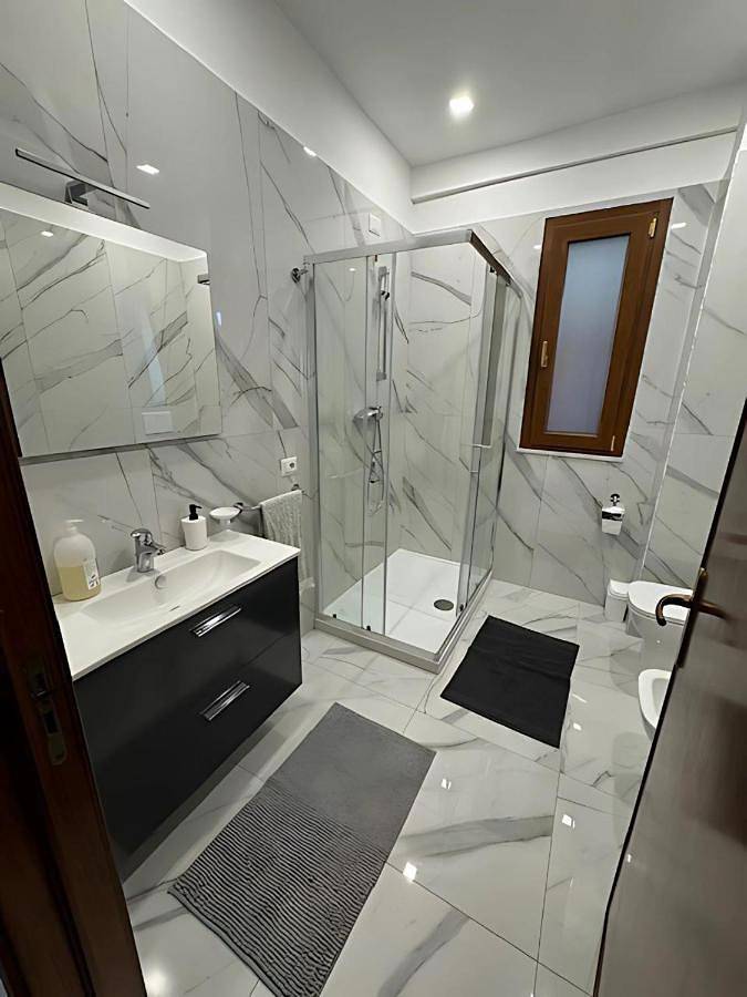 Gîte pour 4 personnes, avec balcon à Melito di Porto Salvo - 2