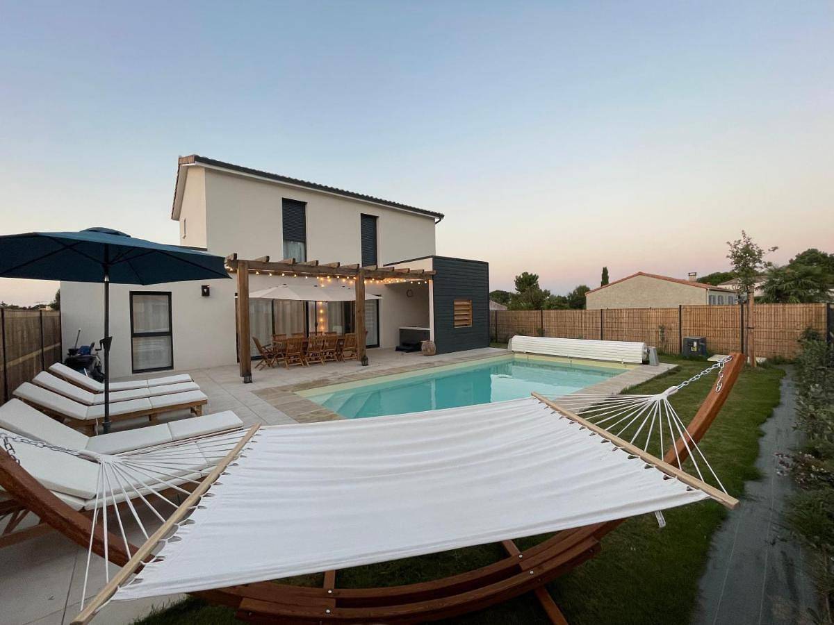La Forêt d'Armotte villa 16 By Avecoeur in Saint-Augustin, Côte de Beauté
