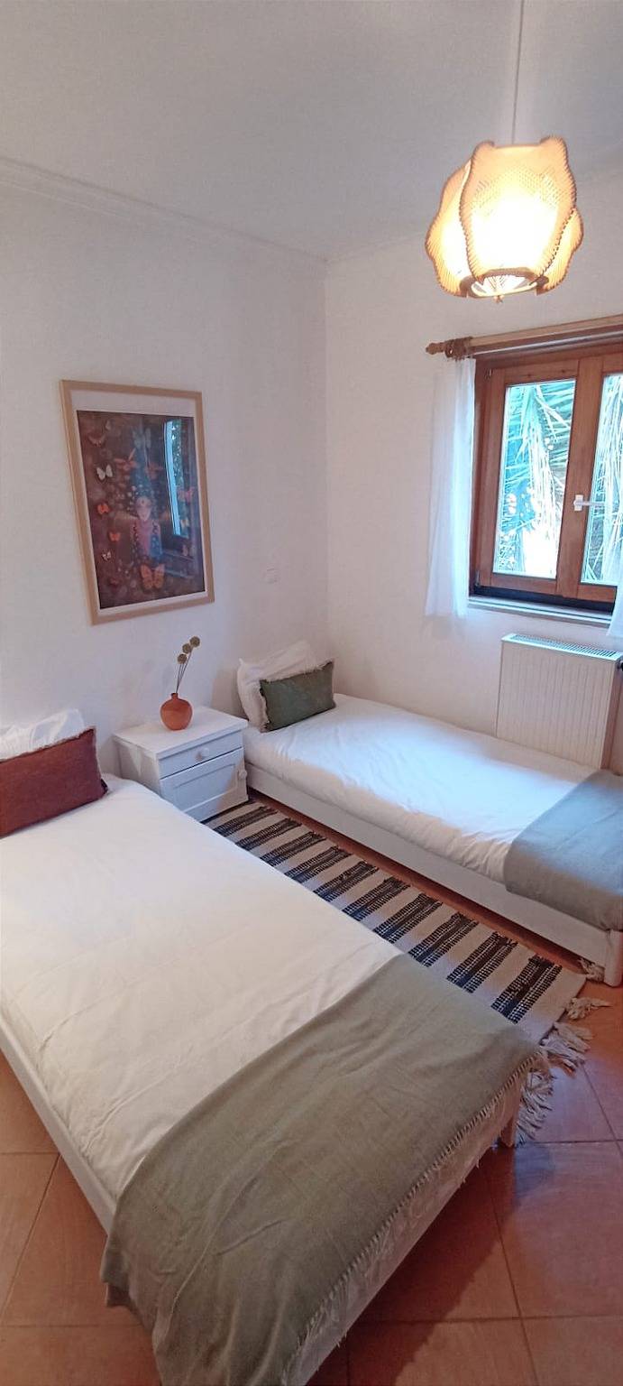 Casa de férias para 2 pessoas, com jardim e terraço em Rogil