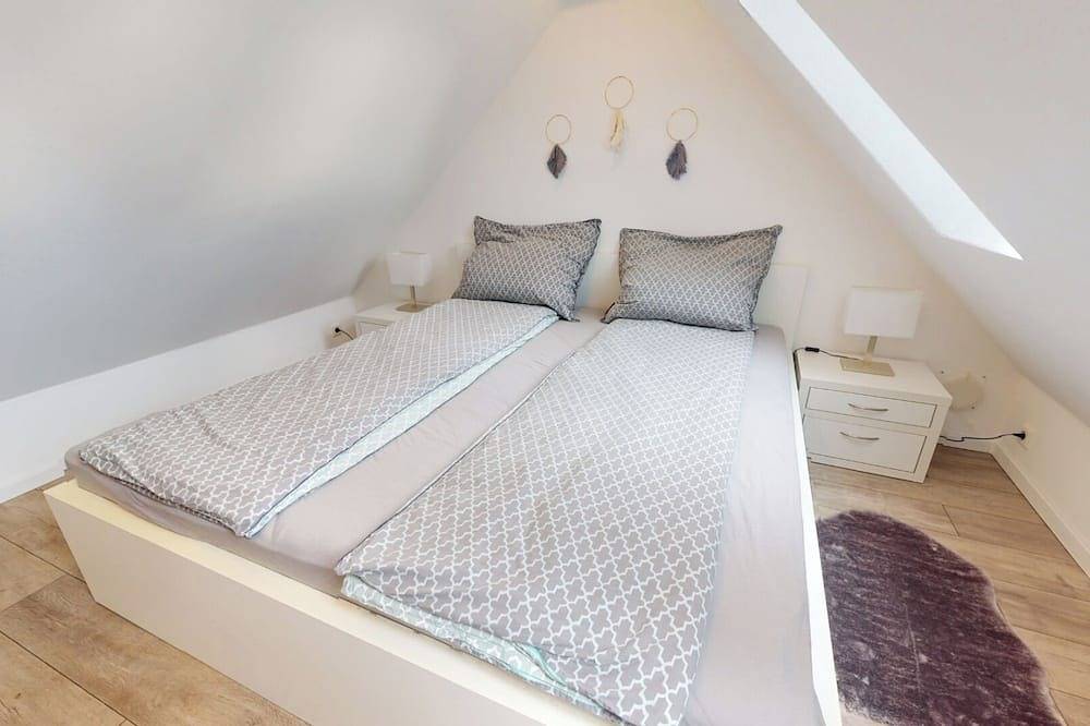 Ganze Wohnung, Urgemütliche Maisonnette Wohnung nähe Teutoburger Wald in Senne, Bielefeld