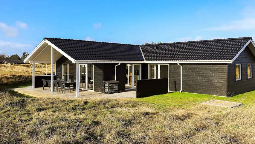 Ferienhaus für 9 Personen, mit Whirlpool und Terrasse sowie Sauna, mit Haustier in Hirtshals region