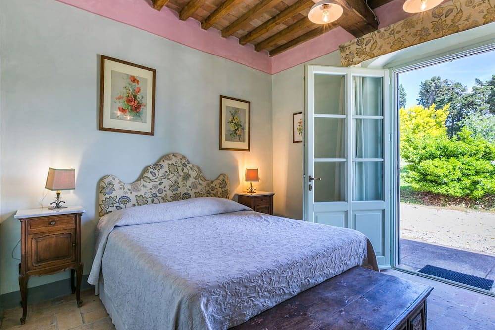 Apartamento entero, Acogedor apartamento para 4 personas con A/C, piscina, Wifi, Tv, patio y mascotas permitida in Castiglioncello, Costa Etrusca