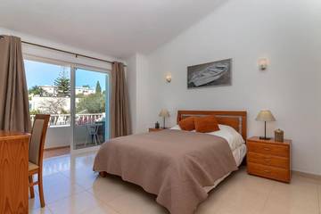 Chalet für 6 Personen in Lagoa, Algarve, Bild 1