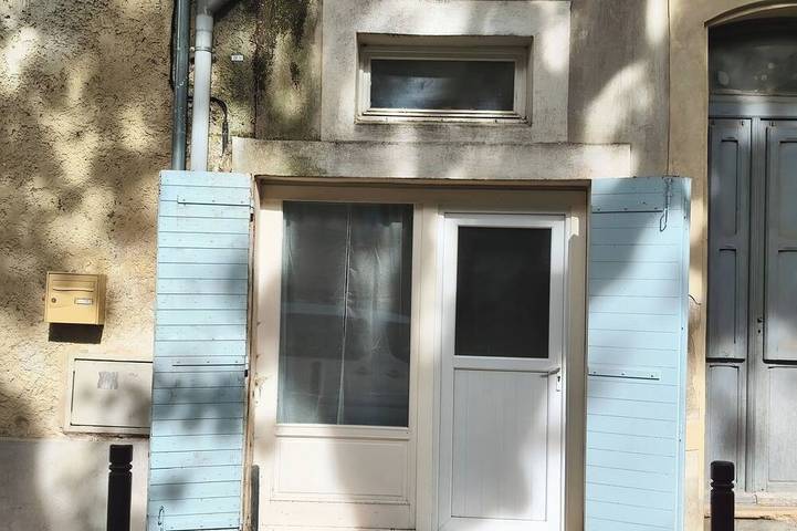 Appartement entier, Studio cosy plein centre Pélissanne in Pélissanne, Région d'Aix-en-Provence