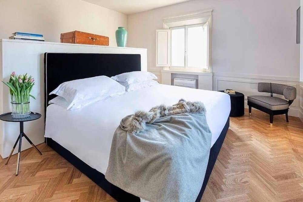 Villa Monty Banks - Superior Double Room 2 in Cesena, Provincia de Forlì-Cesena