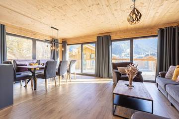 Chalet für 10 Personen, mit Sauna und Garten sowie Balkon in Steinach am Brenner