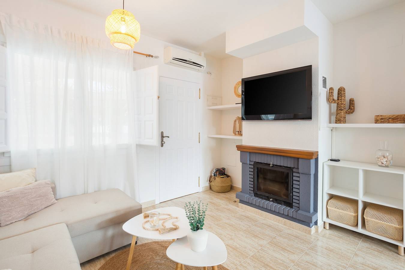 Ferienhaus 'Casa Marítima' mit privater Terrasse, Wi-Fi und Klimaanlage in el Verger, Costa Blanca