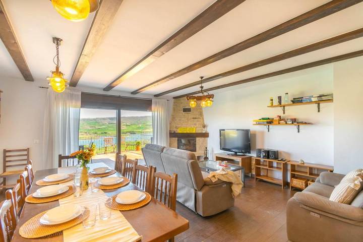 Casa rural para 14 personas, con jardín y terraza, Se admiten mascotas en Tierra Estella - 3