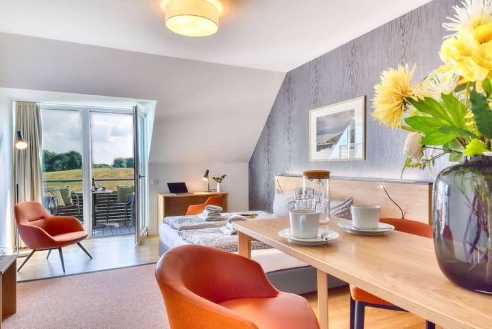 Ferienwohnung für 2 Personen, mit Balkon und Garten in Wreechen