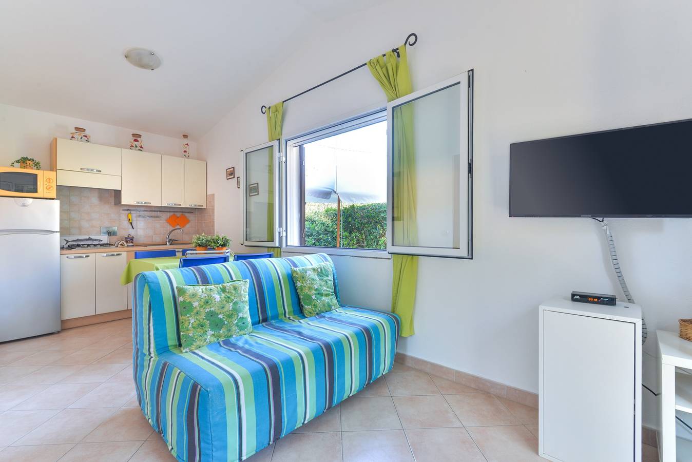 Casa Vacanze "Unifamiliare Isola D'Elba" con vista sulle montagne, terrazza e Wi-Fi in Isola d'Elba