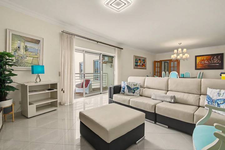 Ferienhaus für 6 Personen, mit Balkon und Garten in Quarteira - 2
