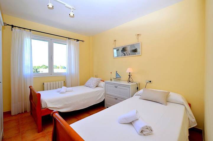 Bonito chalet con piscina cerca del mar in Can Pastilla, Palma