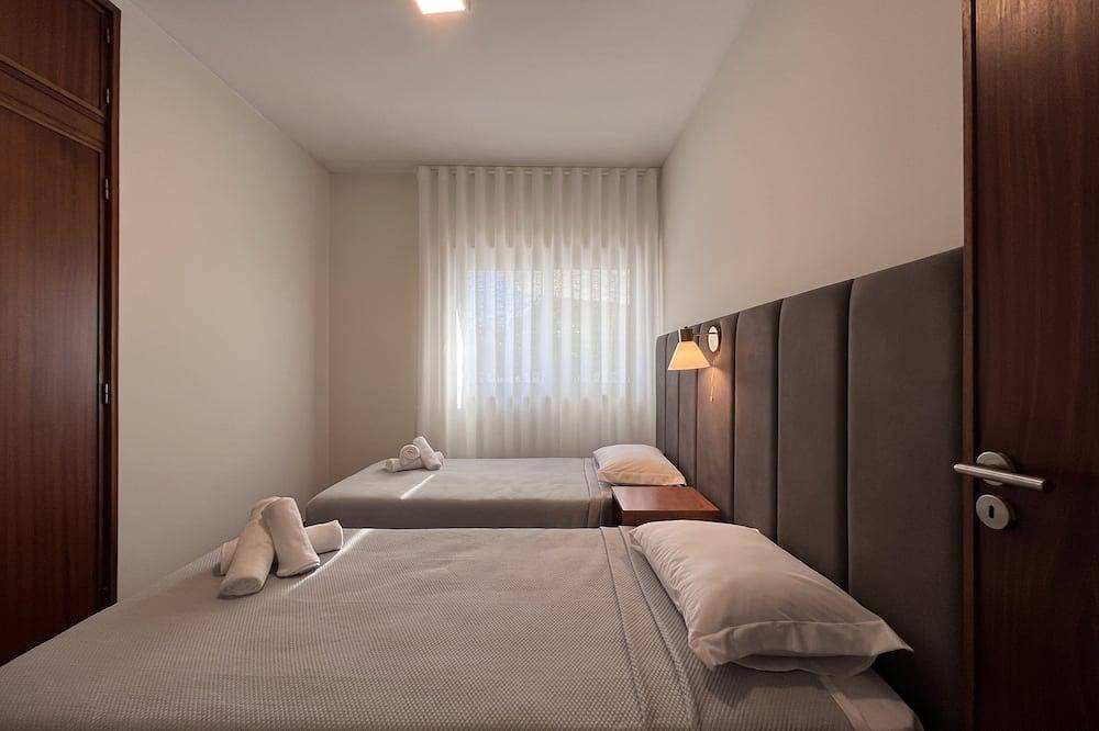 Appartement entier, 50 m de la plage et avec conditions pour mobilité réduite! in Povoa de Varzim, District de Porto