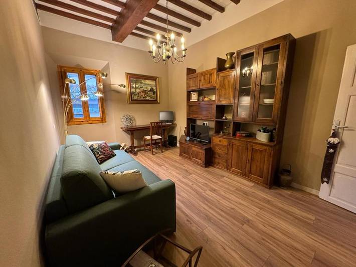 Agriturismo per 6 persone, con balcone in Cavriglia