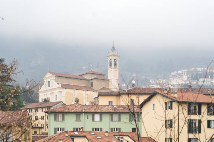 Cozy home away in Lecco, Alpes de Bérgamo Occidental