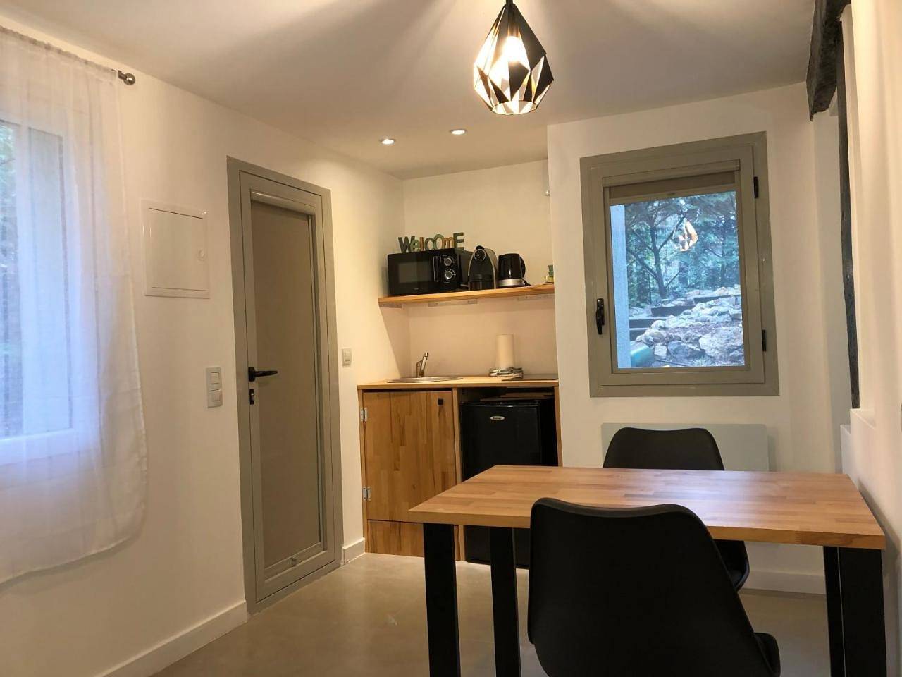 Family Studio in Mouans-Sartoux, Côte méditerranéenne (France)