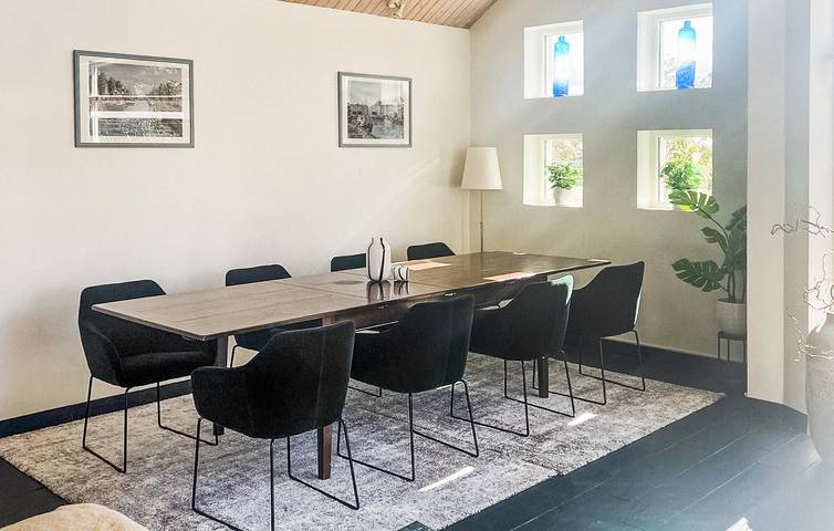 Hus för 8 Personer med terass in Trelleborg, Svenska Östersjön