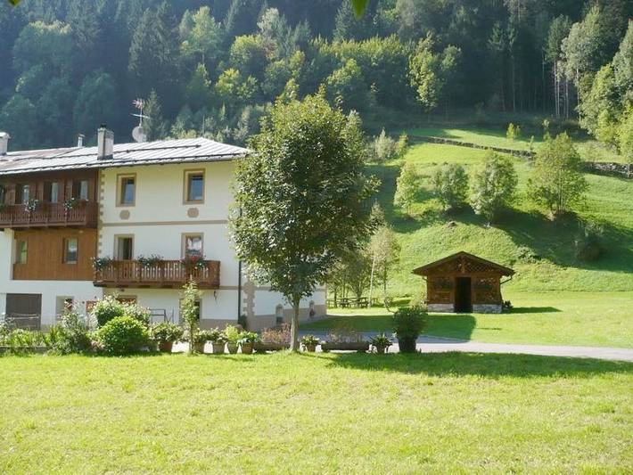 B&b per 2 persone, con Giardino e Sauna nonché Panorama in Val di Sole