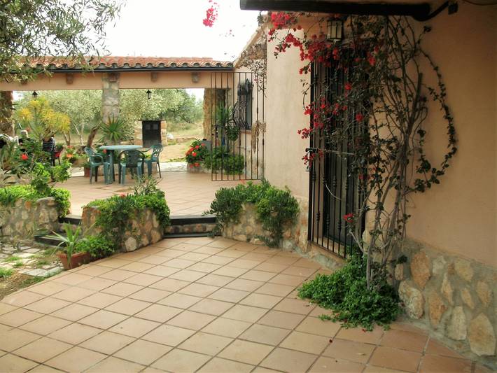 Location de vacances pour 6 personnes, avec terrasse, animaux acceptés à L'Ampolla - 3