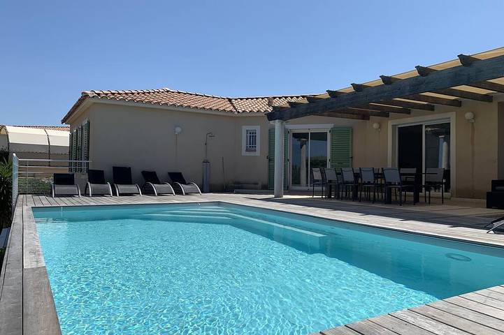Villa per 10 persone, con terrazza e giardino in Monticello
