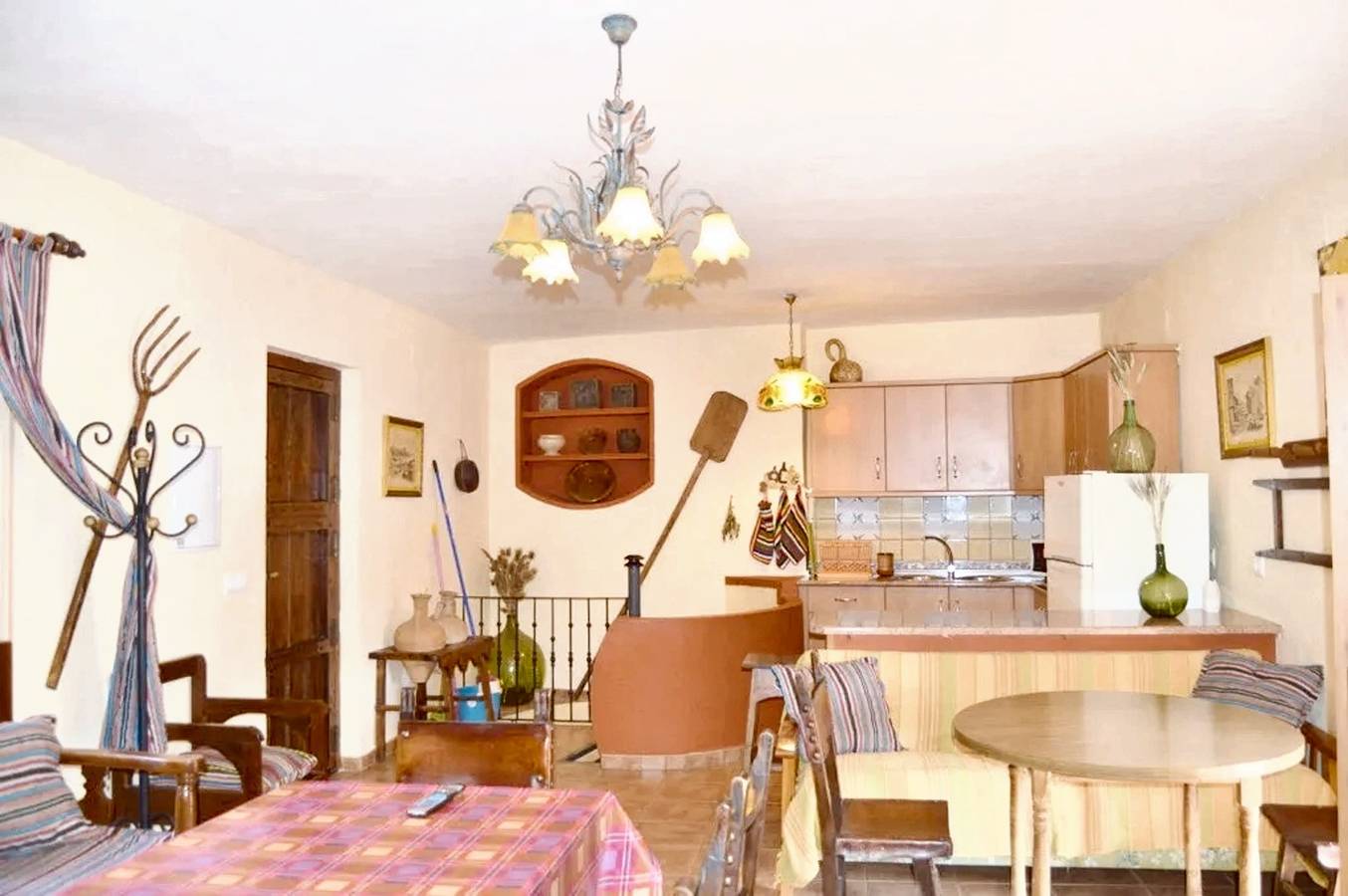 Casa encantadora con vista a la montaña en Siles + Jardín in Siles, Parque natural de las Sierras de Cazorla y Segura
