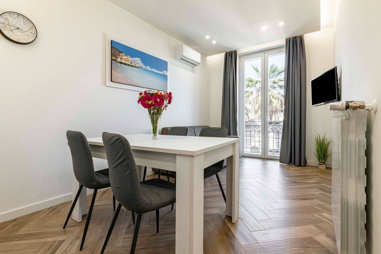 Appartement entier, Appartement de vacances pour 4 personnes in Palerme, Province de Palerme