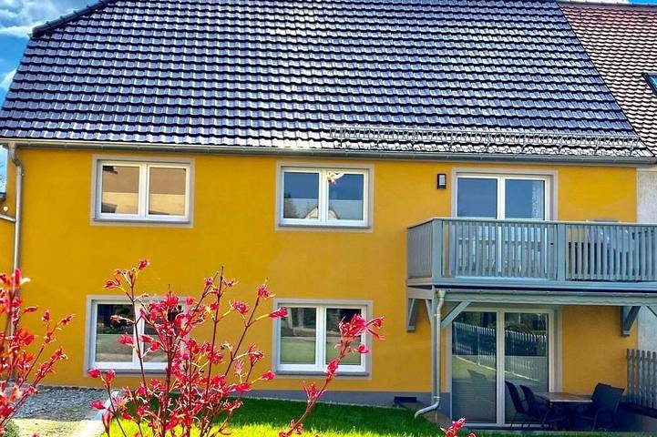 Ferienhaus für 8 Personen, mit Balkon in Hochkirch