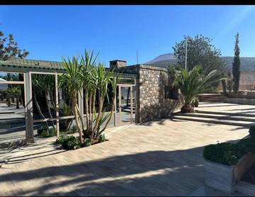 Gîte pour 6 personnes, avec jardin et vue, animaux acceptés à Béni Mellal