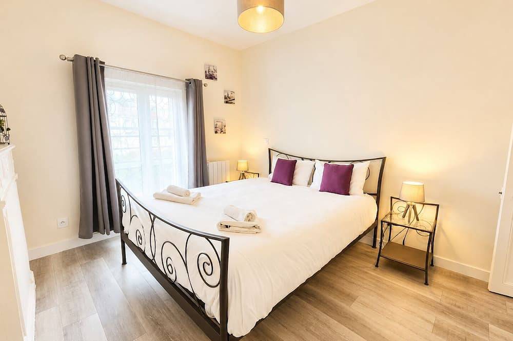 Apartamento entero, Apartamento-Ciudad-Baño privado con ducha in Angulema, Charente