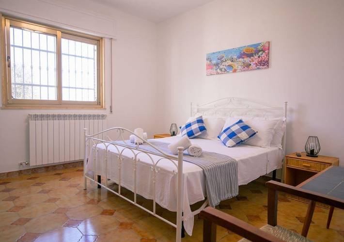 Casa vacanza per 6 persone, con Giardino a Torre Santa Sabina
