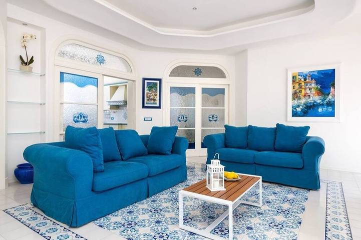 Holiday apartment for 6 people, with balcony in Sorrento
