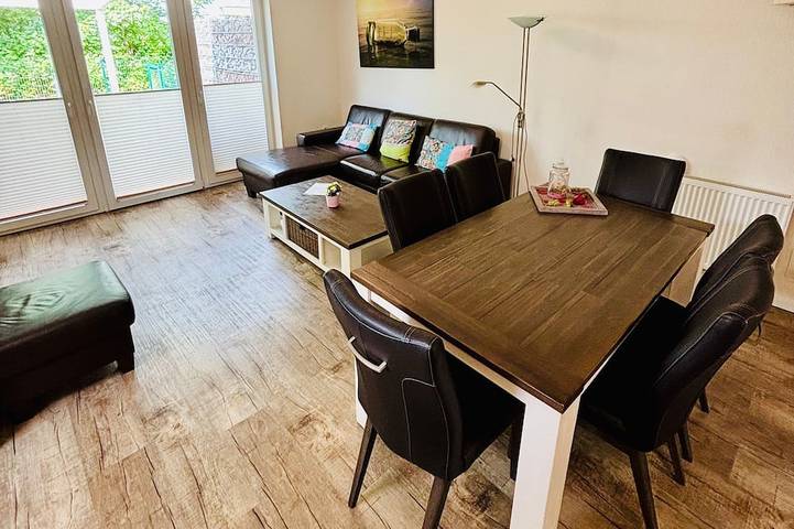 Ferienhaus für 6 Personen, mit Garten und Terrasse in Horumersiel