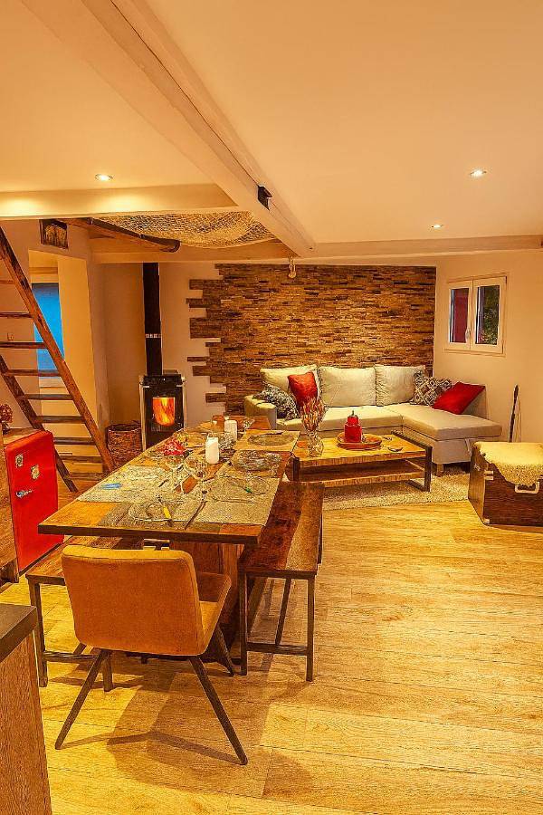 Gîte pour 6 personnes, avec jardin et vue à Métabief - 2