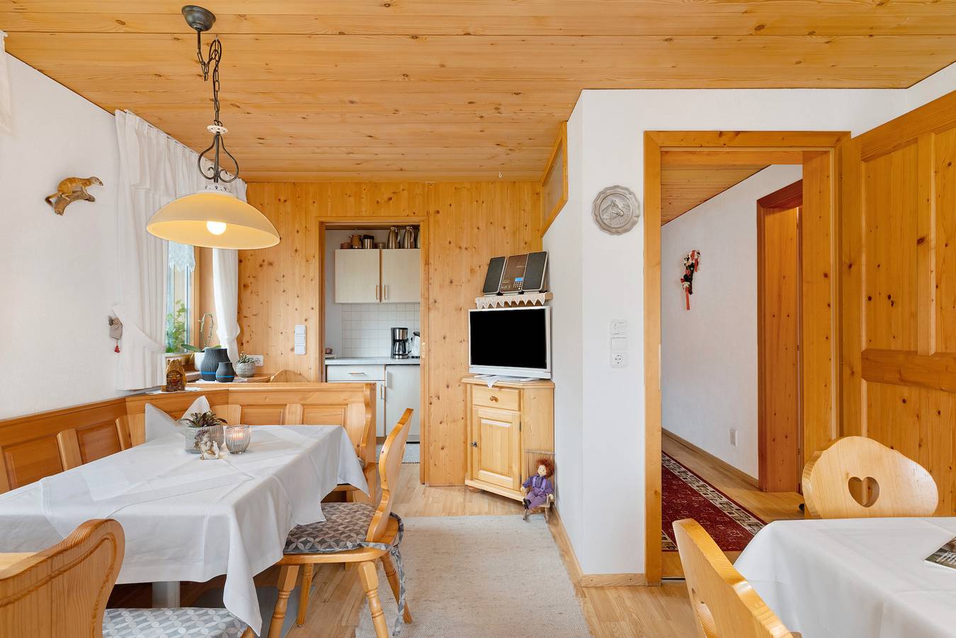 Zimmer 'Bergblick' mit Bergblick, Gemeinschaftsgarten und Wlan in Sibratsgfäll, Bregenzerwald