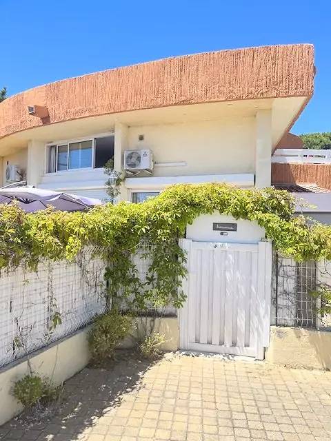 Villa für 6 Personen, mit Pool, mit Haustier