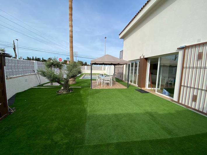 Location de vacances pour 10 personnes, avec piscine et jardin à Sant Joan d'Alacant - 3