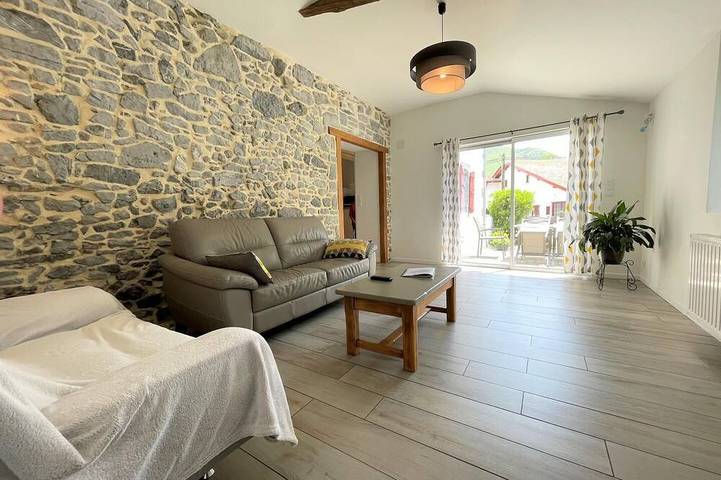 Gîte pour 5 personnes, avec jardin à Saint-Martin-d'Arberoue - 2