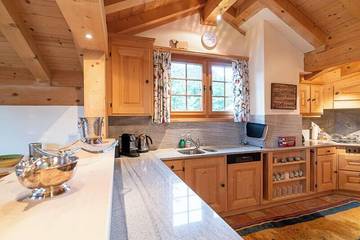 Hütte für 6 Personen, mit Balkon in Laax