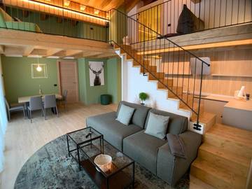 Gîte pour 6 personnes, avec balcon ainsi que sauna et vue dans Padola