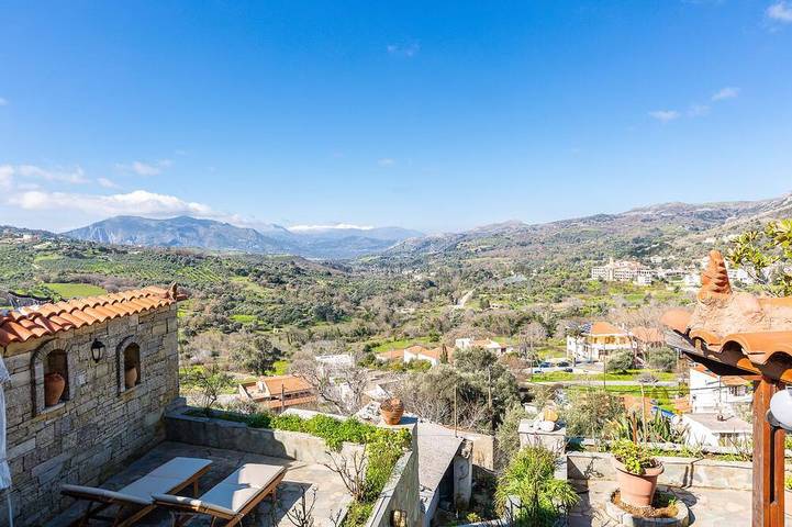 Ferienhaus für 5 Personen, mit Garten und Balkon
