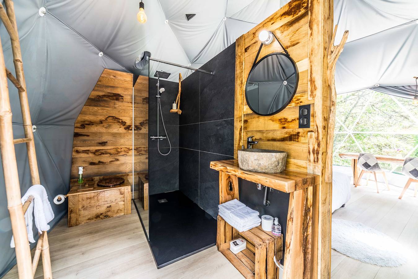 Bungalow für 2 Personen mit Garten in La Dornac, Périgord Noir