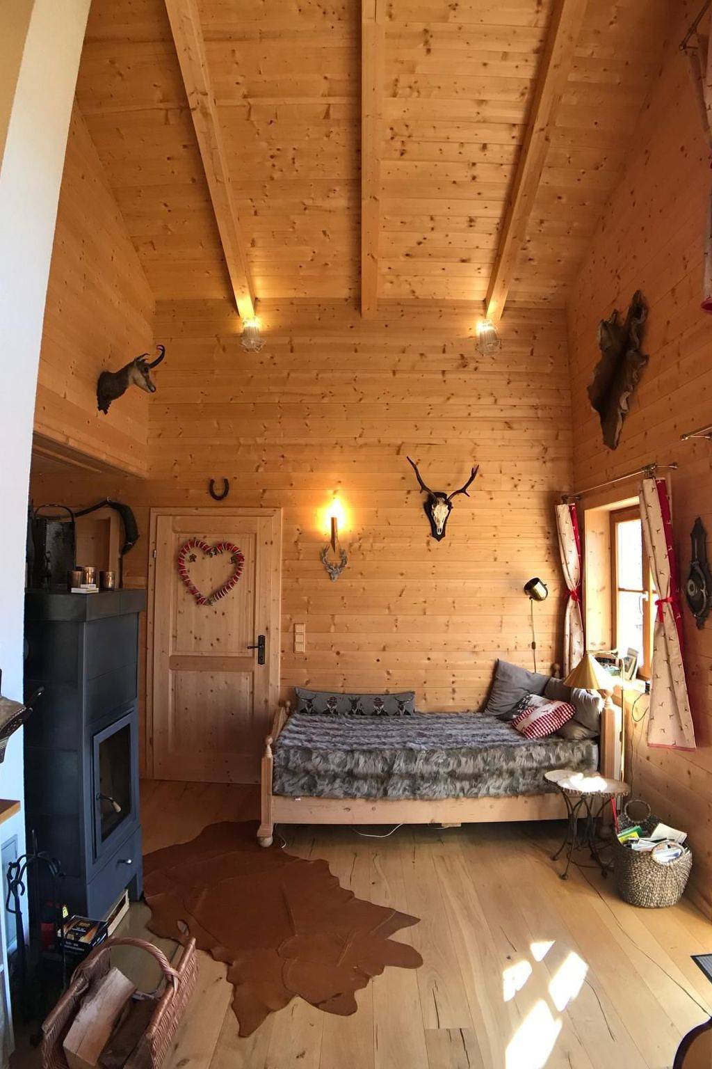 Berghütte mit Blick auf die Berge in Rangersdorf, Bezirk Spittal an der Drau