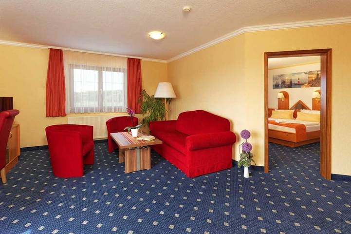 Ferienhaus für 3 Personen, mit Balkon und Garten in Koserow