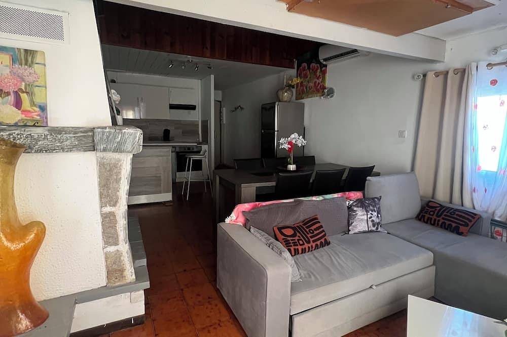 Apartamento entero, Apartment panoramic view on the beach of Farinole in Farinole, Region de Calvi